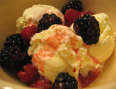 vanilla beans ice cream with berries