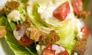 iceberg lettuce-tomato salad