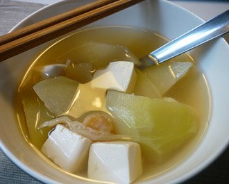 kohlrabi-soybean-soup