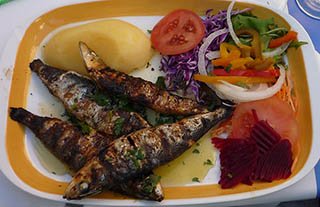 Grilled Sardine with potatoes and other vegetables