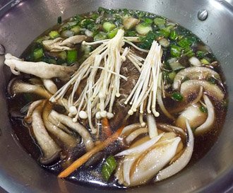 Japan hot pot dish-enoki