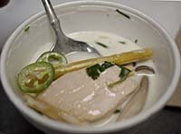 tom ka gai
